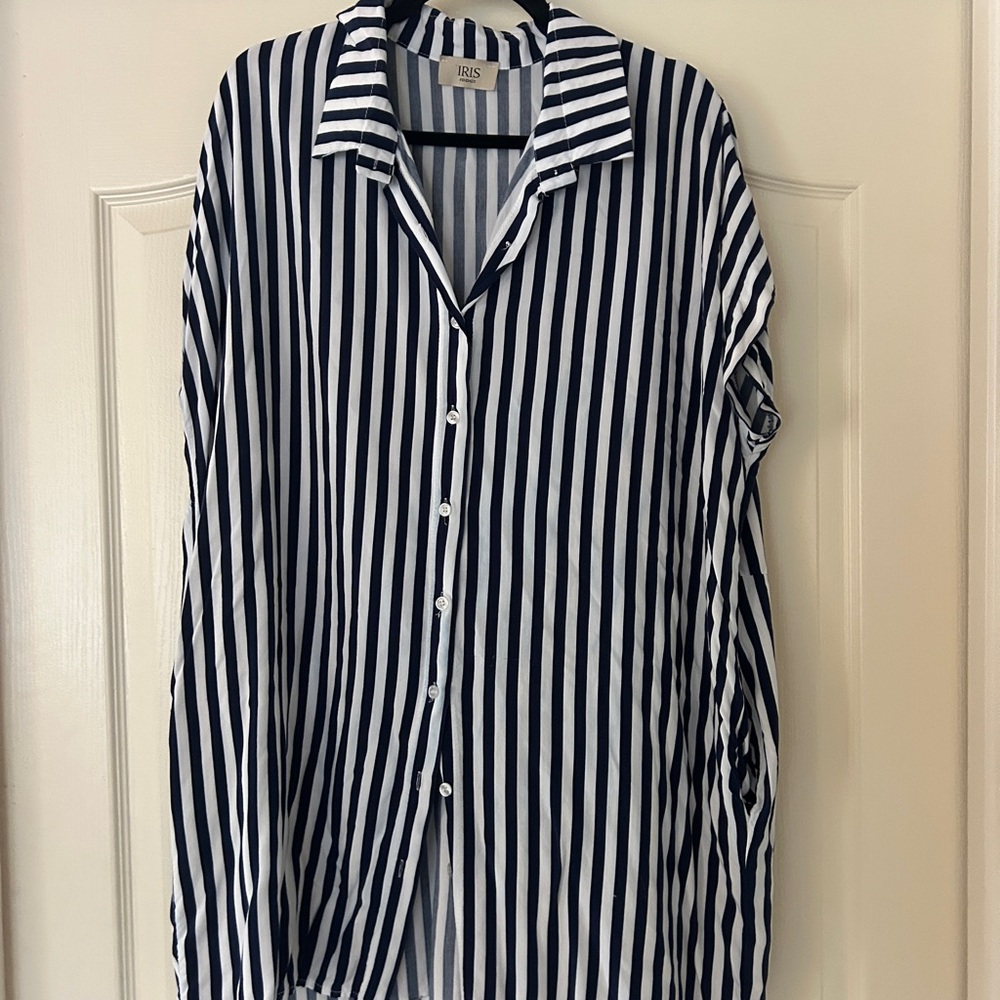 Iris Navy and White Striped Men's Shirt